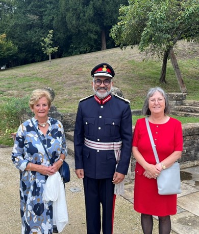 Nailsea Leg Club Enjoys a Garden Party